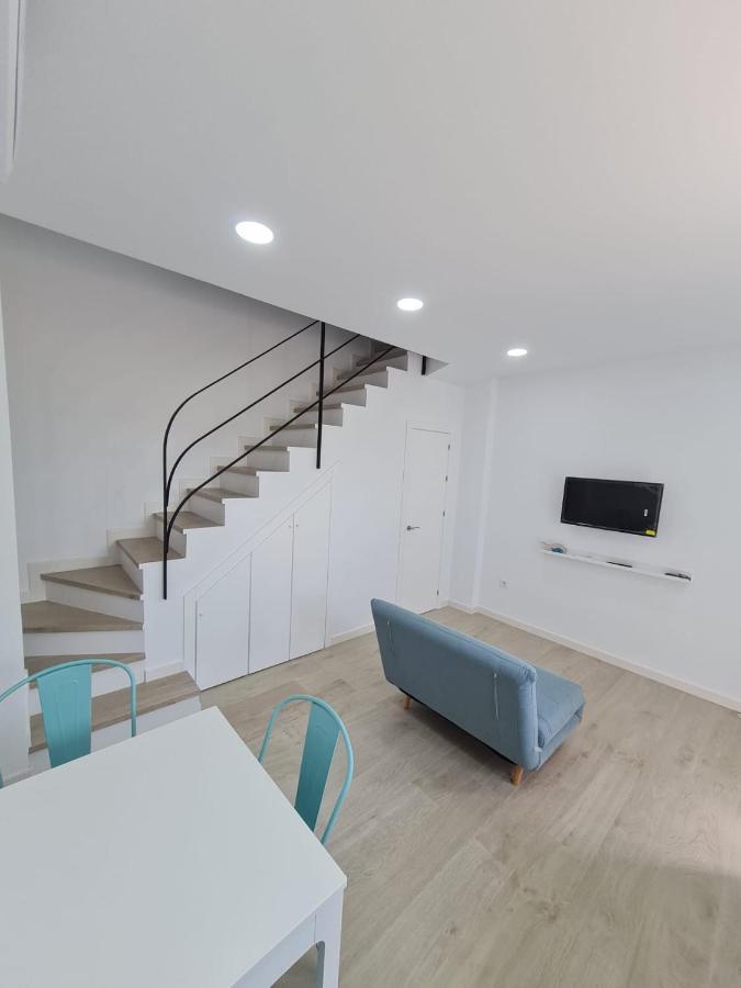 Gemini Conil Villa โกนิล เด ลาฟรอนเตรา ภายนอก รูปภาพ