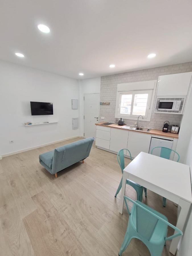 Gemini Conil Villa โกนิล เด ลาฟรอนเตรา ภายนอก รูปภาพ