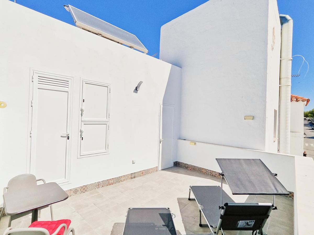 Gemini Conil Villa โกนิล เด ลาฟรอนเตรา ภายนอก รูปภาพ